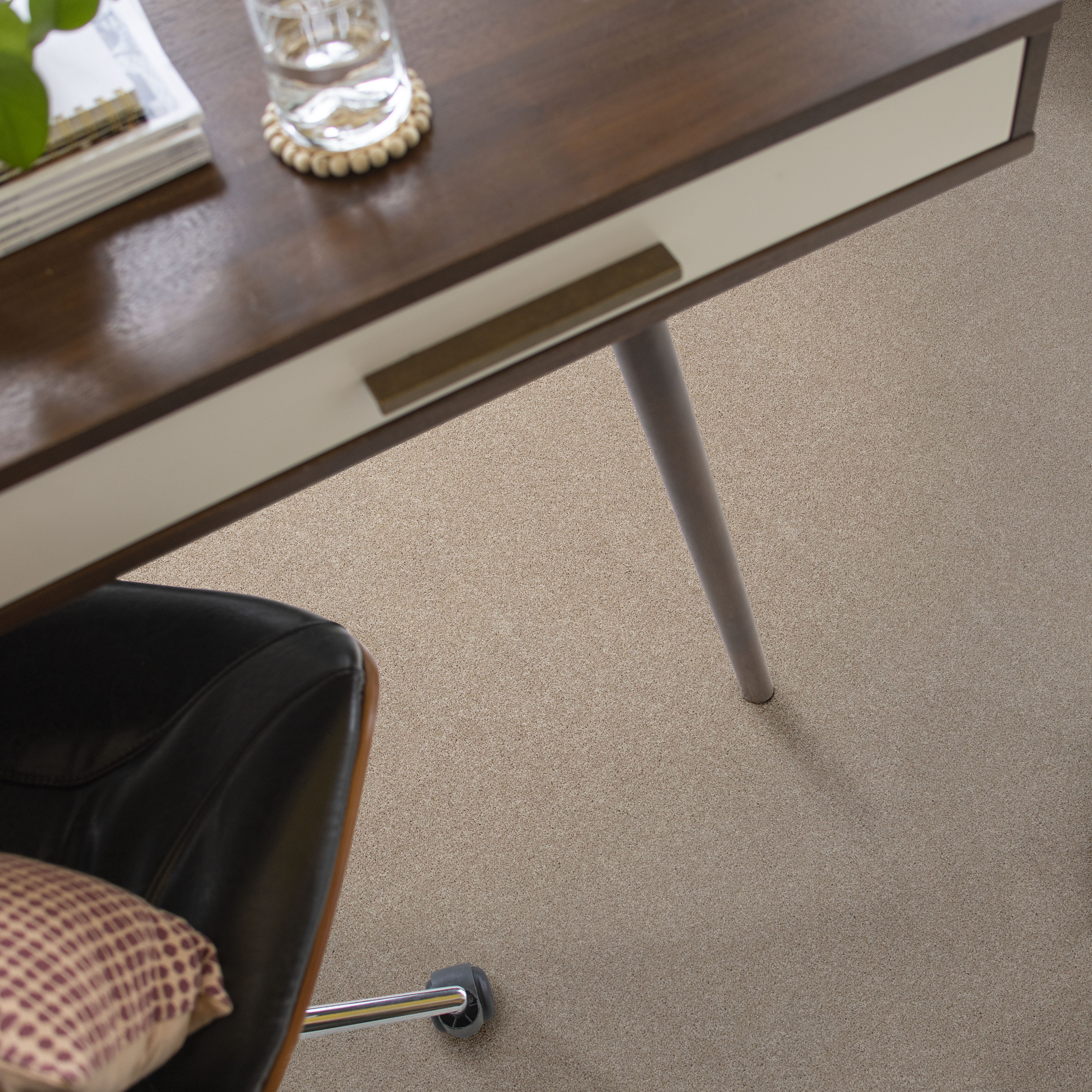 Vivid Touch I - Cafe Latte Carpet | Shaw Floors